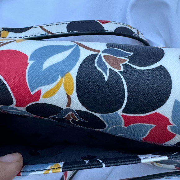 Kate Spade Cameron Small Flap Crossbody Bag Breezy Floral - Picture 4 of 6